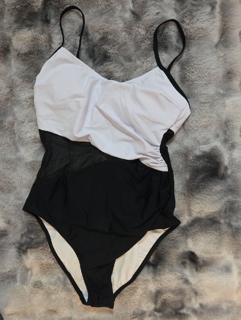Cupshe Black and White One-Piece Swimsuit